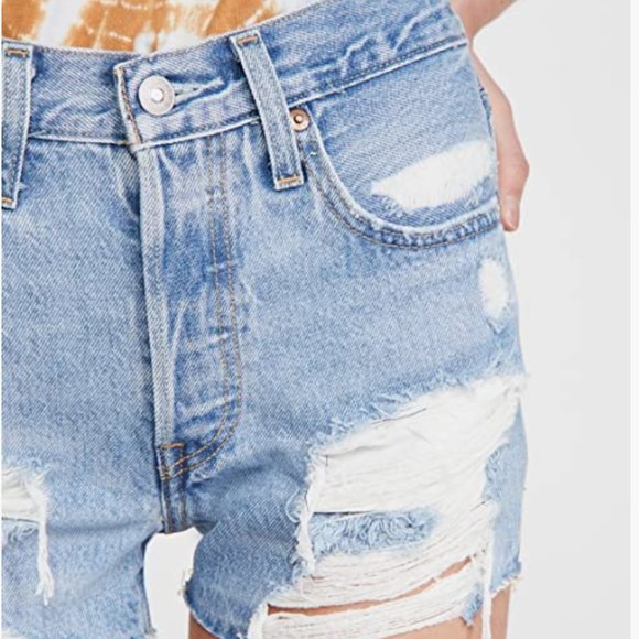 LEVI'S Women's Premium 501 Original Denim Shorts Distressed Button Fly 29 NWOT - Picture 6 of 6